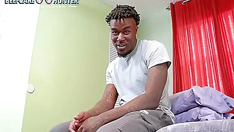 Interracial sex clip with a black babe and black dude