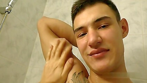 Brunette makes it with a sexy handjob in the hot nude video