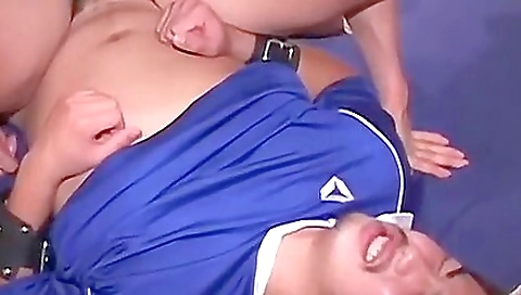 Japanese deepthroat porn video with a sexy lover 18+