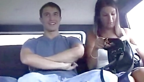 Hunk with a nice face gets a dick in her mouth and a blowjob
