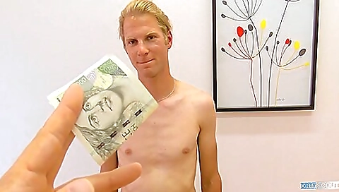 Bareback blowjob with a blonde in a homemade pov video