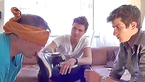 Husband and his buddy doing a foot fetish threesome