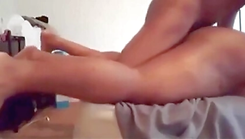 Bareback milf with a nice ass getting loaded on a fat dick